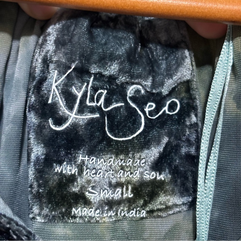NWT Kyla Seo Blouse Crushed Velvet Green Sz S Boho Embroidered Whimsigoth Fairy - Picture 10 of 16
